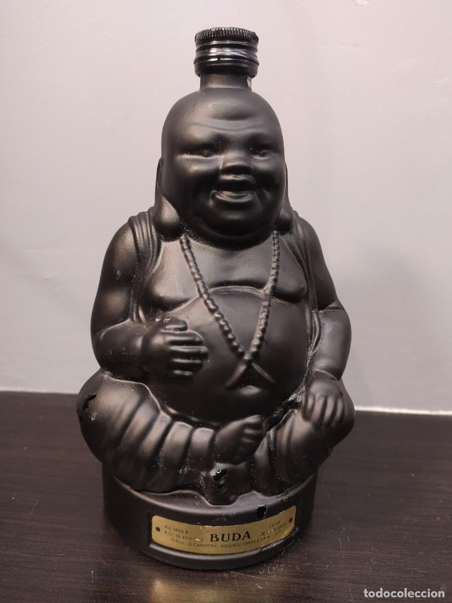 Coleccionismo de vinos y licores: BOTELLA LICOR BUDA, SIN ABRIR 75cc,CAMPENY MASNOU-LICOR DE LA SUERTE-