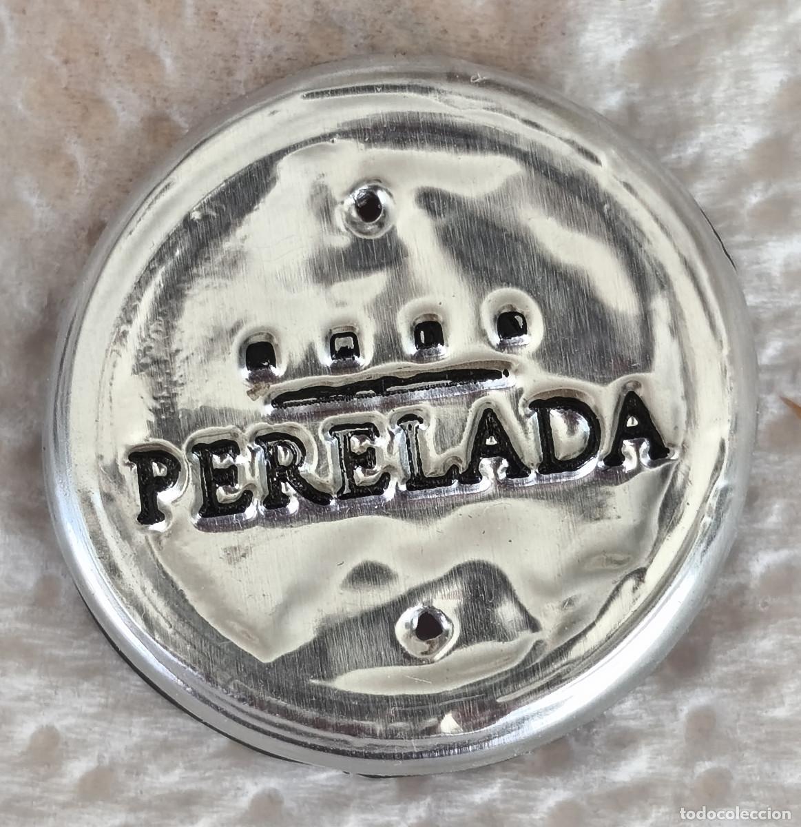 Coleccionismo de vinos y licores: CORONA BOTELLA DE VINO - PERELADA