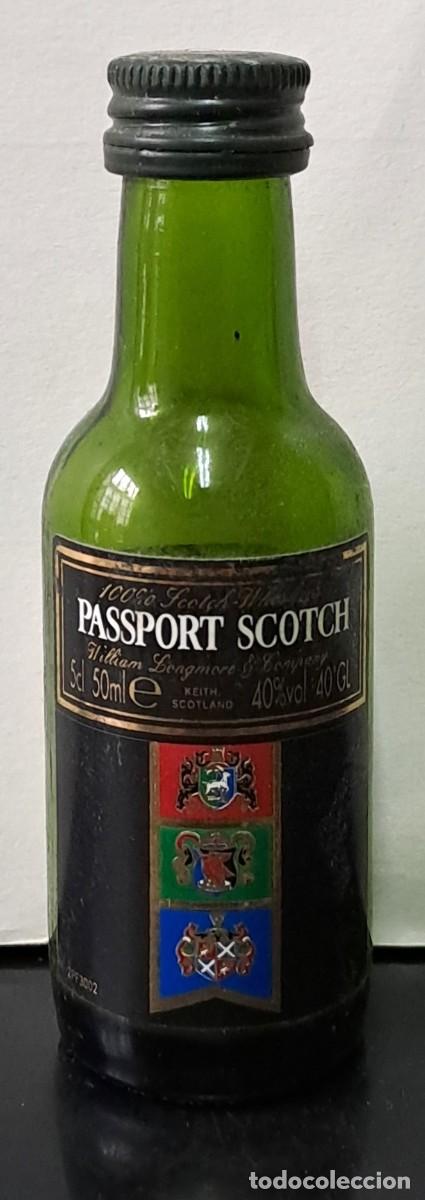 Coleccionismo de vinos y licores: BOTELLIN VACIO DE SCOTCH PASSPOT. RF-6595