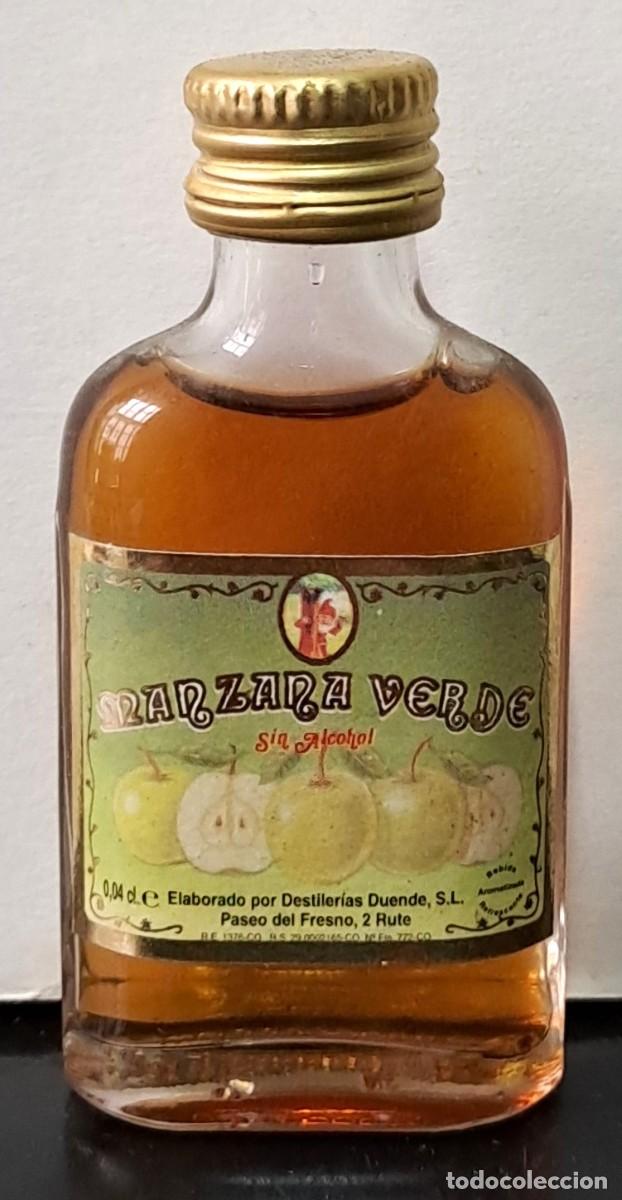 Coleccionismo de vinos y licores: BOTELLIN MANZANA VERDE DUENDE S.L. PRECINTADO. RF-6599
