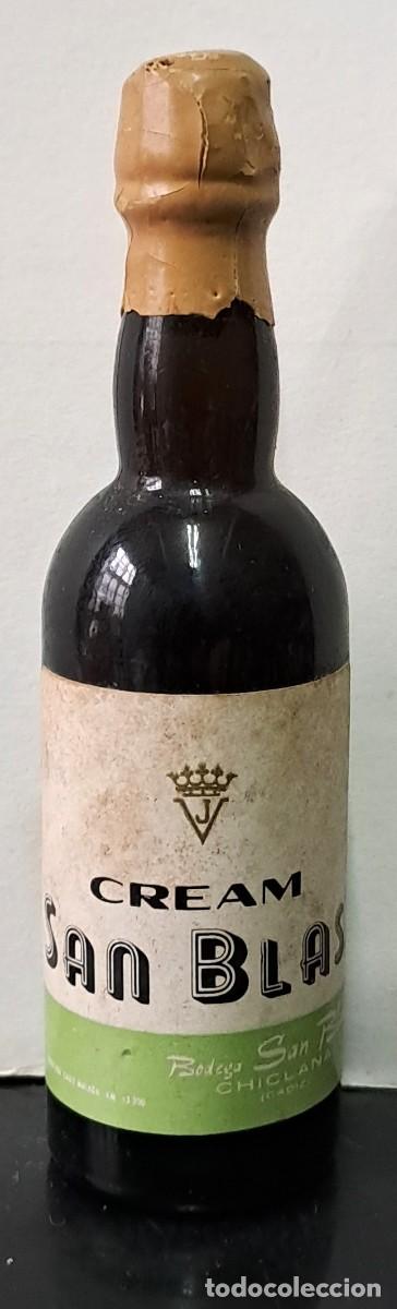Coleccionismo de vinos y licores: BOTELLIN CREAM SAN BLAS, BODEGAS SAN BLAS. PRECINTADO. RF-6619