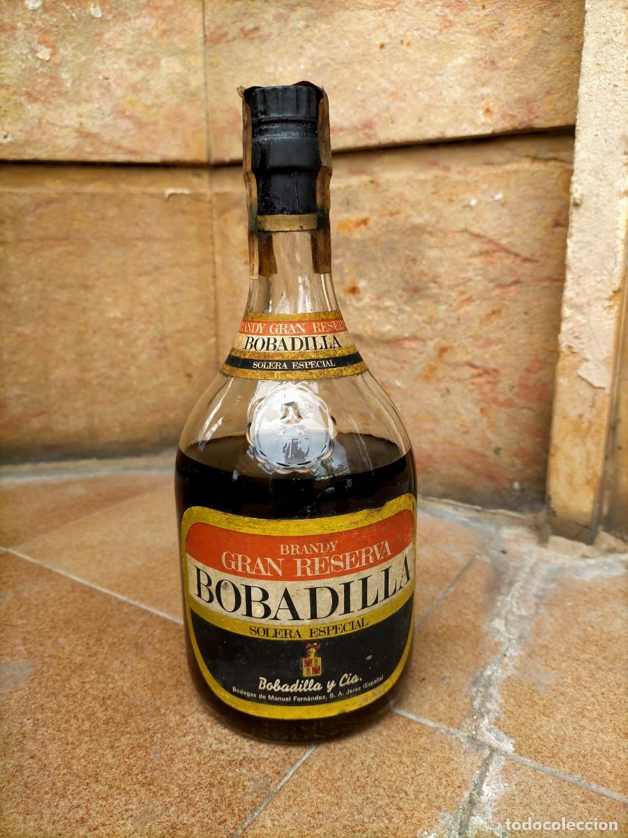 Collection of wines and liquors: Antigua Botella Sin Abrir Co&ntilde;ac Brandy Gran Reserva Bobadilla solera especial