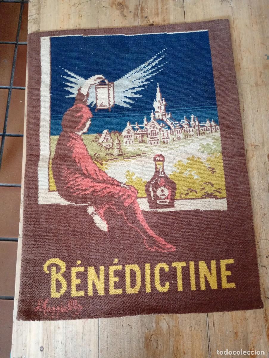Coleccionismo de vinos y licores: Benedictine. Tapiz de juego. A&ntilde;o 1907. Perfecto estado. No usado.