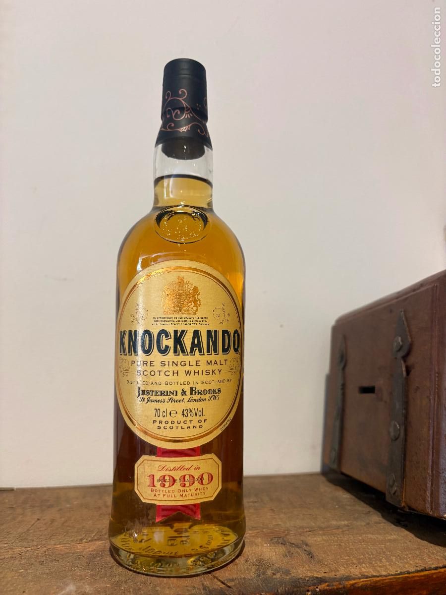Coleccionismo de vinos y licores: Botella whisky a&ntilde;o 1990 Knockando