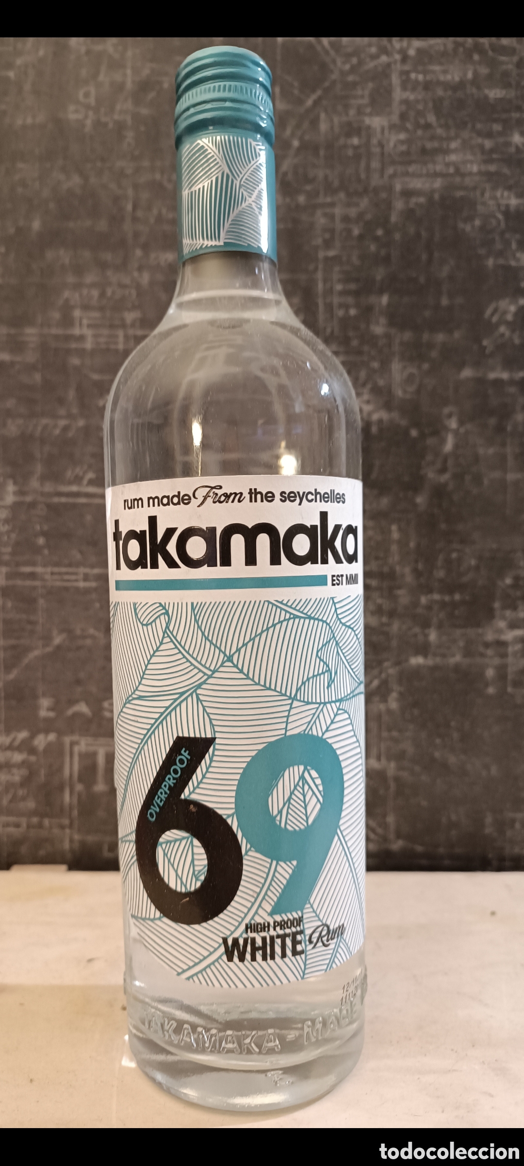Coleccionismo de vinos y licores: BOTELLA DE RON RUM &rdquo;TAKAMAKA&rdquo; 69%.