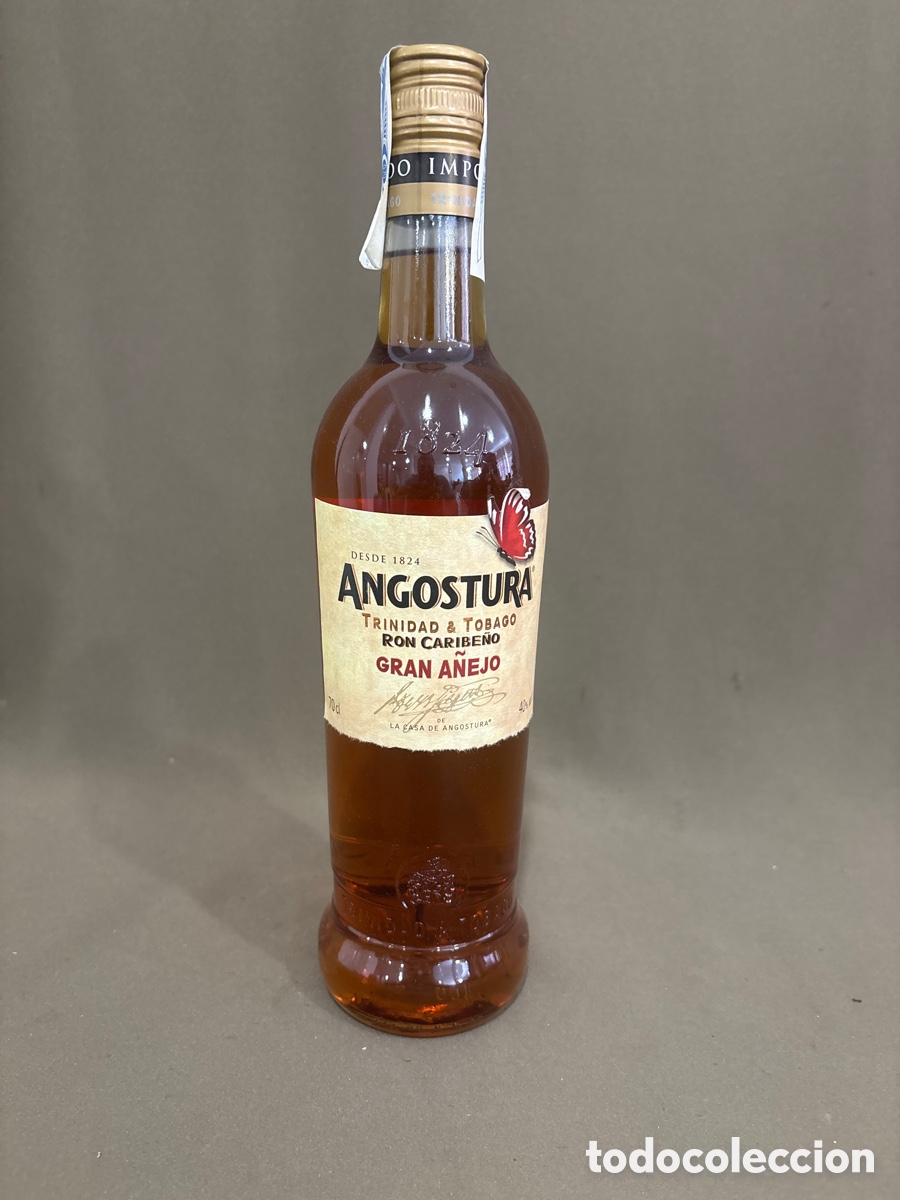 Coleccionismo de vinos y licores: Botella ron caribe&ntilde;a ANGOSTURA,precintada,sin abrir*LLENA*ver fotos