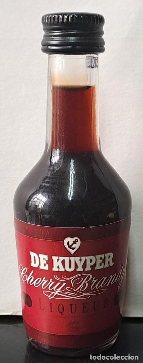 Coleccionismo de vinos y licores: BOTELLIN CHERRY BRNADY DE KUYPER. PRECINTADO. RF-6620