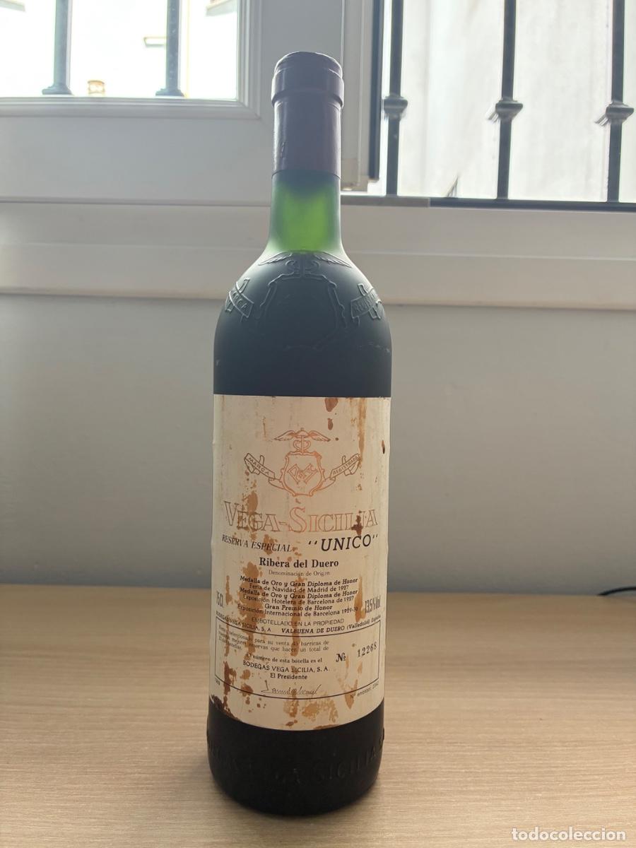 Coleccionismo de vinos y licores: Botella Vega-Sicilia &Uacute;nico Reserva Especial