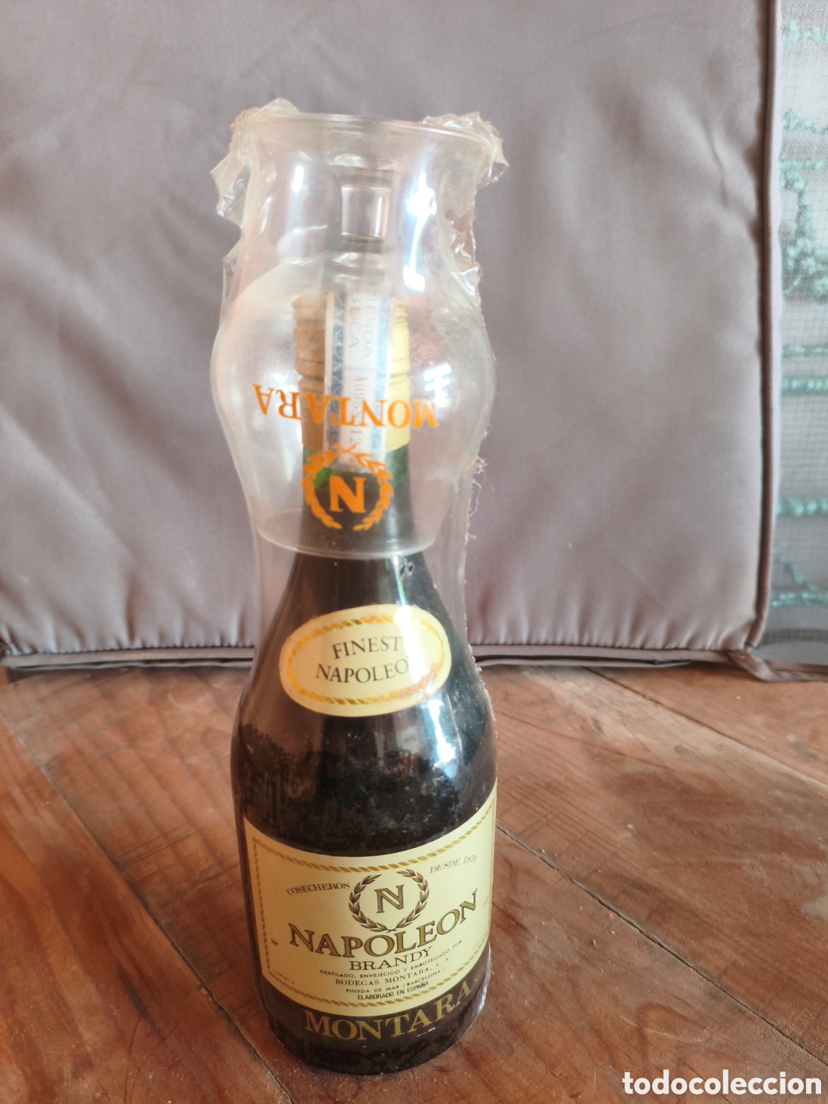 Coleccionismo de vinos y licores: Antigua botella Brandy Napole&oacute;n