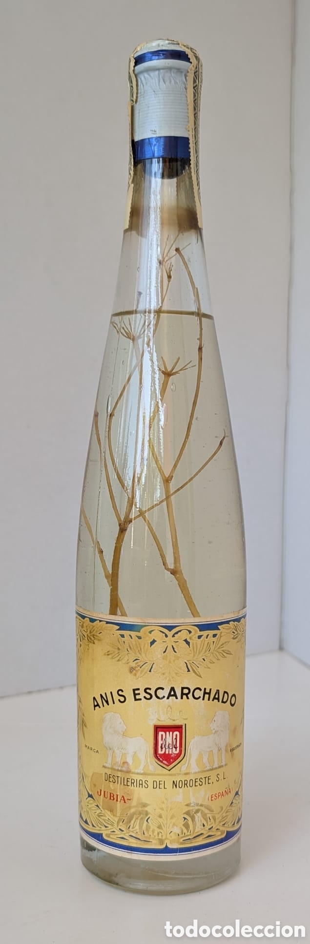 Coleccionismo de vinos y licores: Botella antigua An&iacute;s Escarchado DNO - Jubia (Galicia) - Precinto Renta del Alcohol
