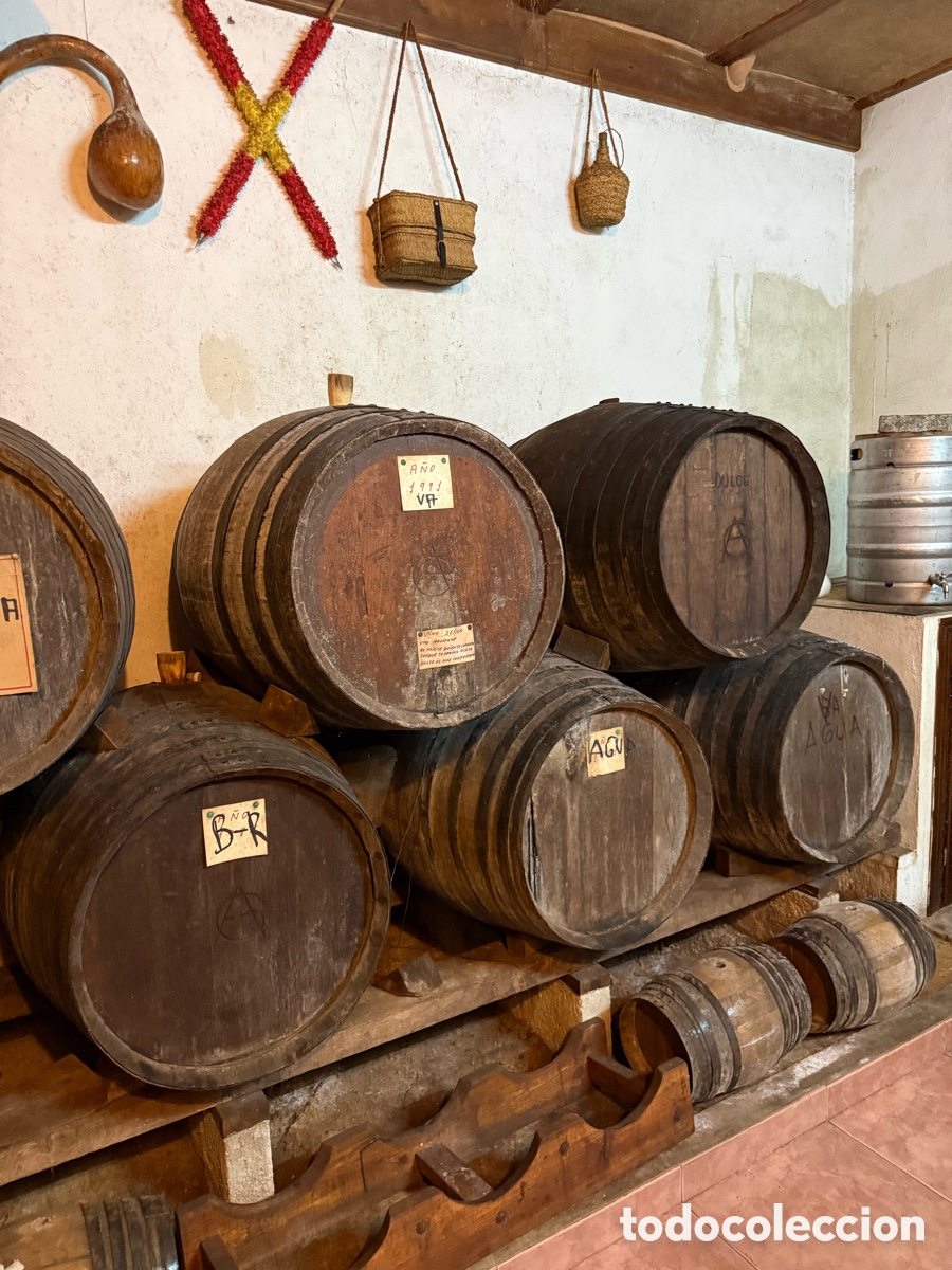 Coleccionismo de vinos y licores: Lote de barricas de roble