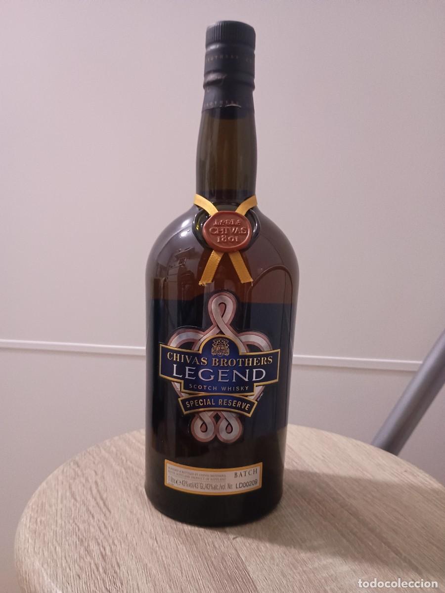 Coleccionismo de vinos y licores: Whisky Chivas Legend edici&oacute;n limitada