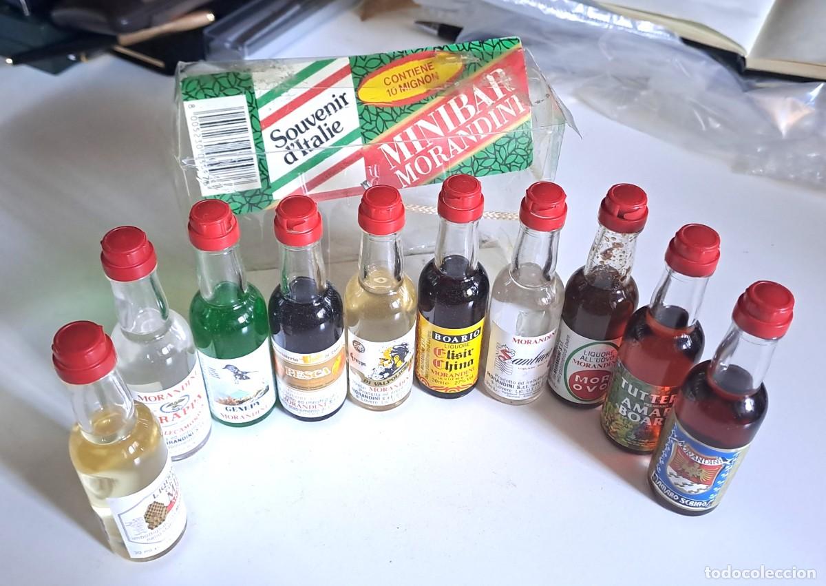 Coleccionismo de vinos y licores: ANTIGUO ESTUCHE MINIBAR ITALIANO CON BOTELLINES DE LICOR MORANDINI