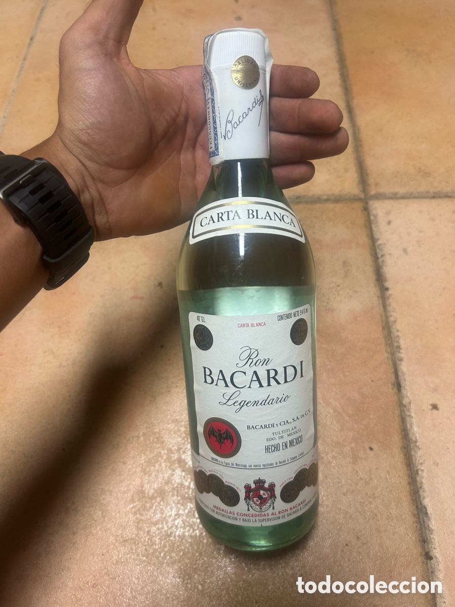 Coleccionismo de vinos y licores: Botella ron Bacardi Legendario