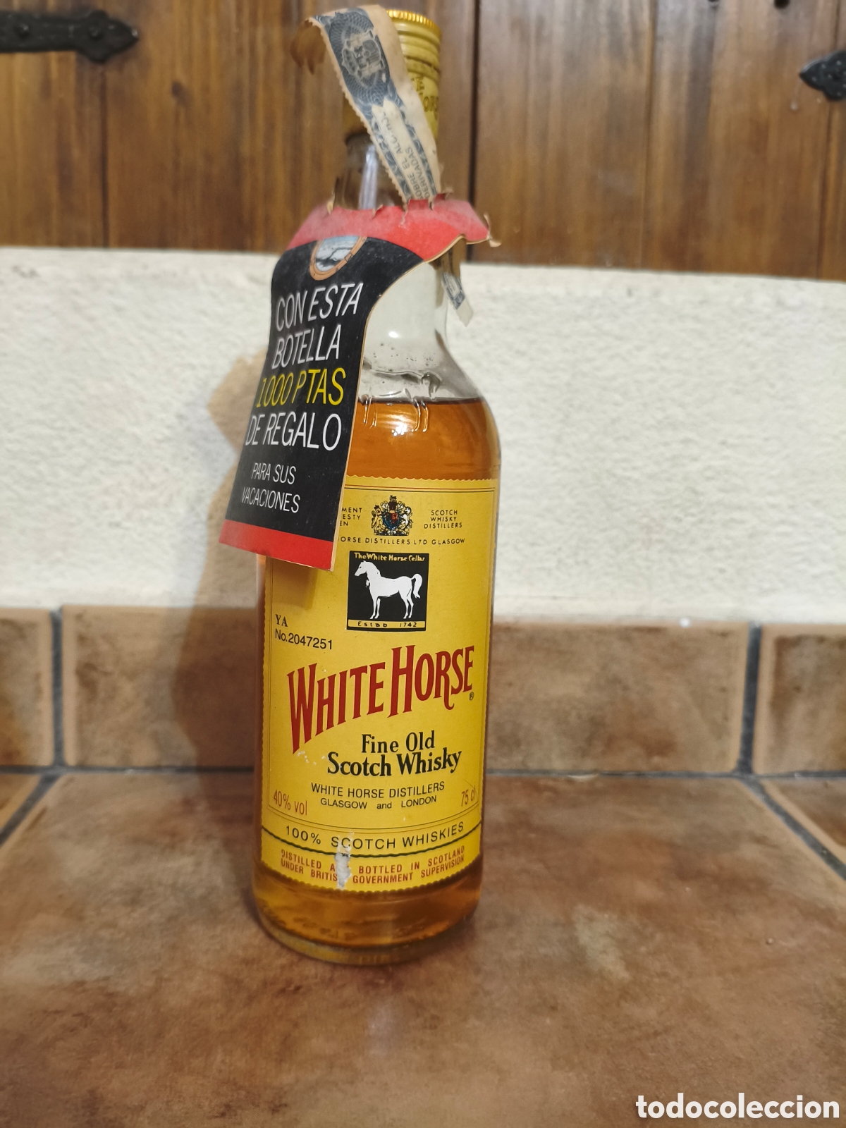 Coleccionismo de vinos y licores: Botella Wisky White Horse