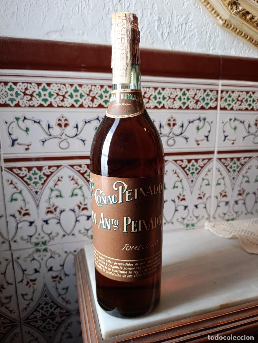 Coleccionismo de vinos y licores: Botella de Colac Peinado Extra 67 - Foto 2