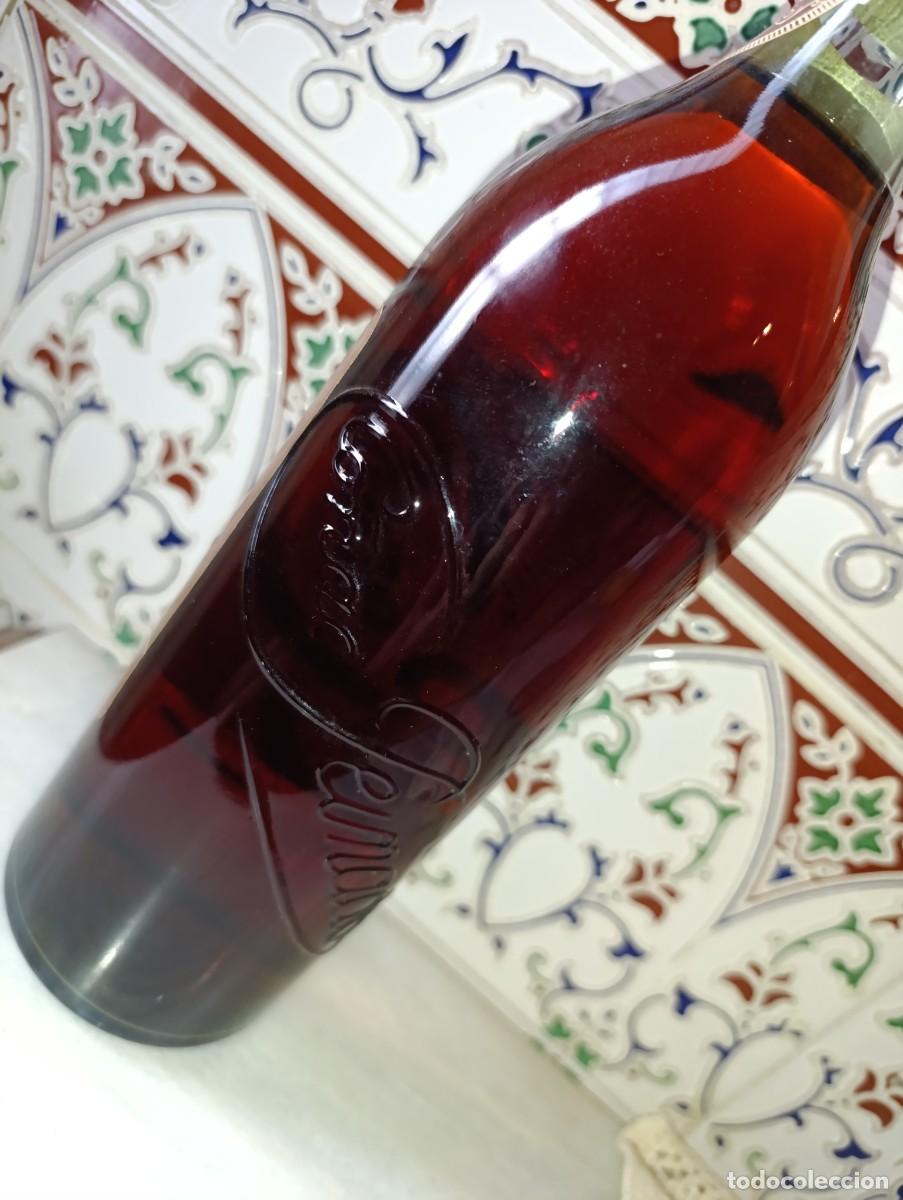 Coleccionismo de vinos y licores: Botella de Colac Peinado Extra 67 - Foto 10