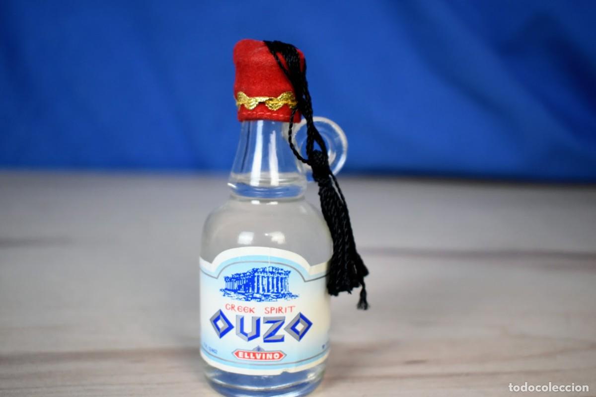 Coleccionismo de vinos y licores: Botellin miniatura Ouzo GreeK Spirit Ellvino edicion Fesaky Grecia