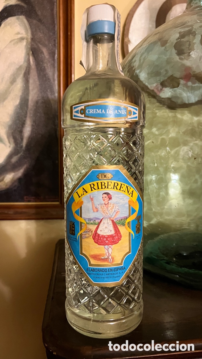 Coleccionismo de vinos y licores: ANTIGUA BOTELLA DE CREMA DE ANIS LA RIVERE&Ntilde;A , TORRE PACHECO ( MURCIA )