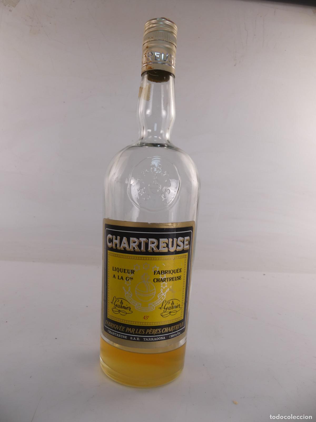 Sammlung von Weinen und Lik&ouml;ren: BOTELLA LICOR CHARTREUSE OBJETO DE COLECCION