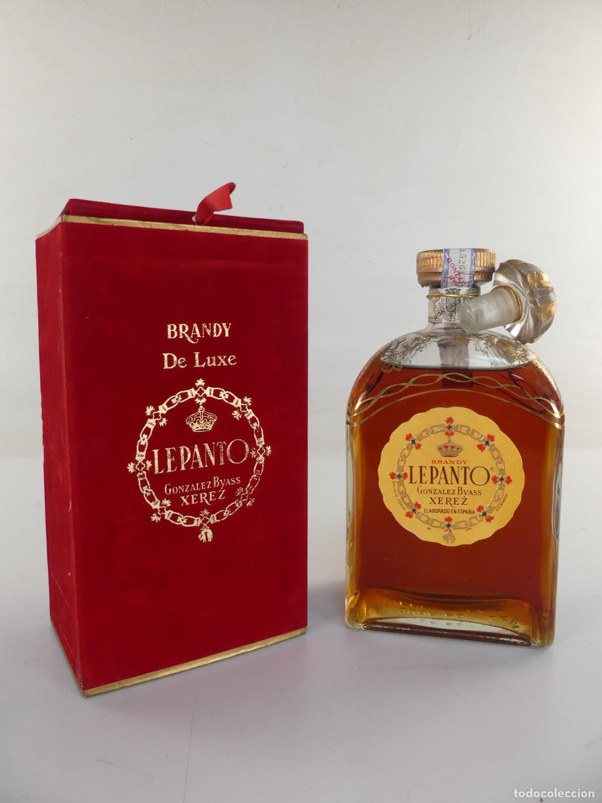 Sammlung von Weinen und Lik&ouml;ren: BOTELLA BRANDY LEPANTO GONZALEZ BYASS XEREZ CON CAJA