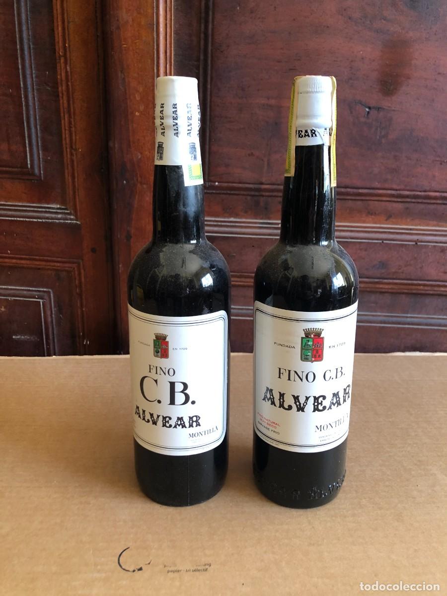 Coleccionismo de vinos y licores: LOTE DE DOS BOTELLAS C. B. ALVEAR