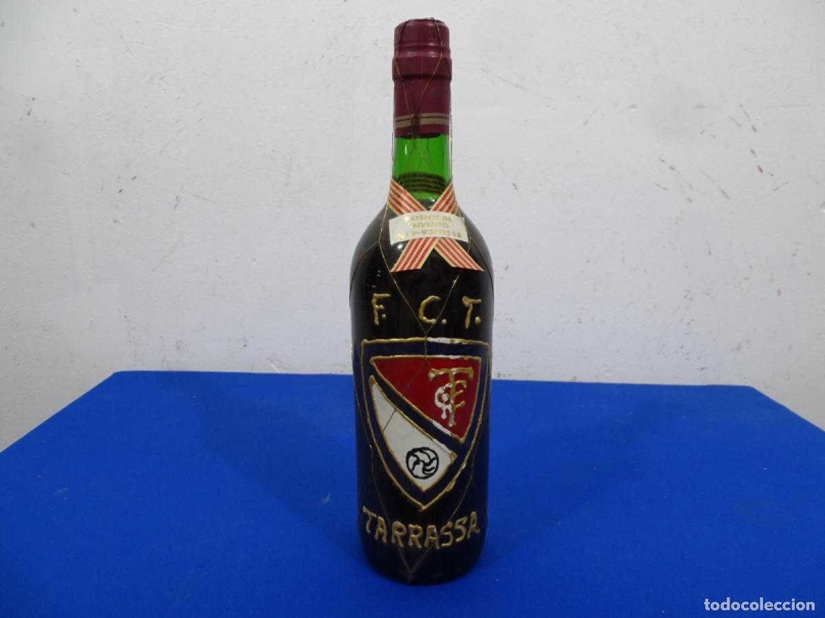 Sammlung von Weinen und Lik&ouml;ren: VINO FCT TERRASSA DE COLECCI&Oacute;N.