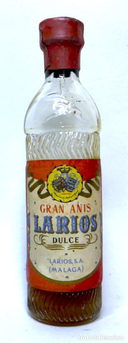 Coleccionismo de vinos y licores: BOTELLIN ANIS LARIOS DULCE