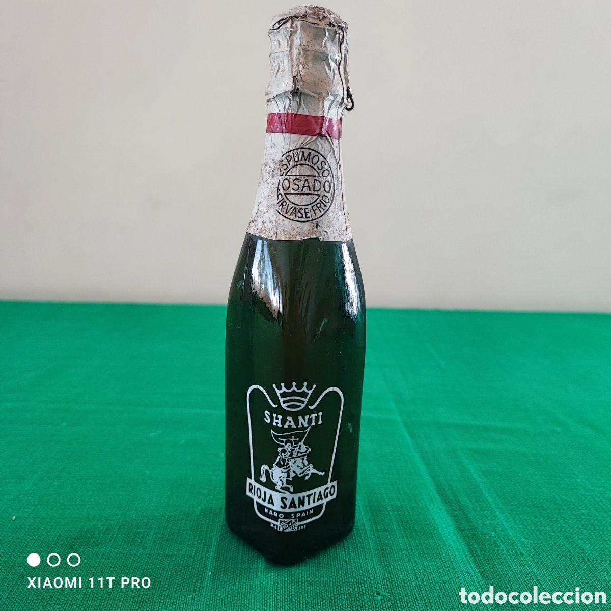 Coleccionismo de vinos y licores: Botell&iacute;n de espumoso rosado ( cava ) serigrafiada Shanti, Rioja.