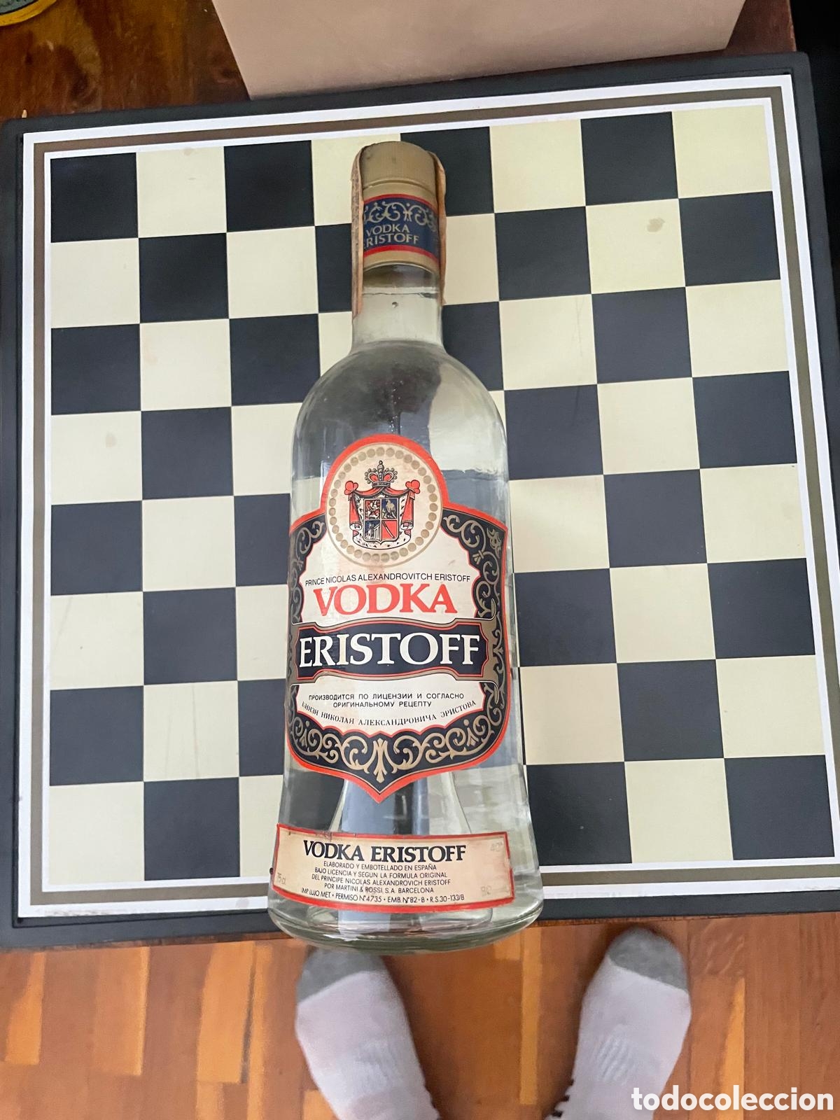 Coleccionismo de vinos y licores: ERISTOF VODKA Botella de Alcohol 75cl