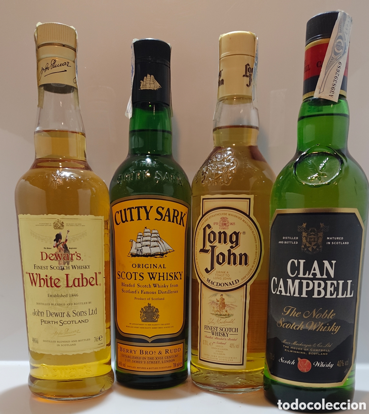 Coleccionismo de vinos y licores: 4 botellas var&iacute;as marcas Whisky a&ntilde;os 2000s
