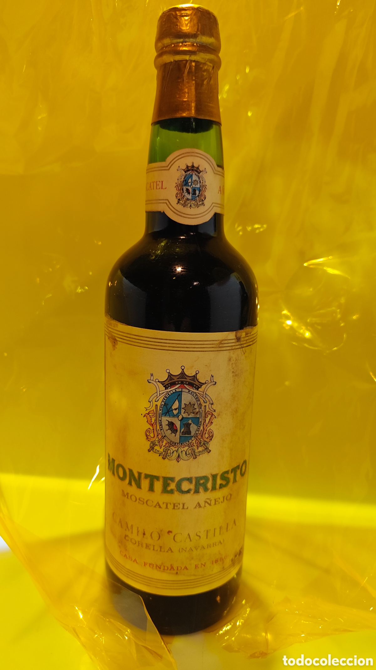 Coleccionismo de vinos y licores: Moscatel A&ntilde;ejo Montecristo - Camilo Castilla (Corella, Navarra) - A&ntilde;os 60/70