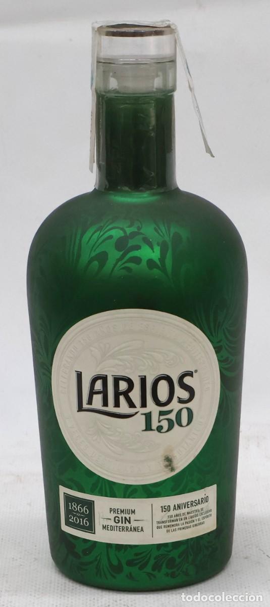 Coleccionismo de vinos y licores: BOTELLA DE GIN LARIOS. EDICION ESPECIAL POR SU 150 ANIVERSARIO