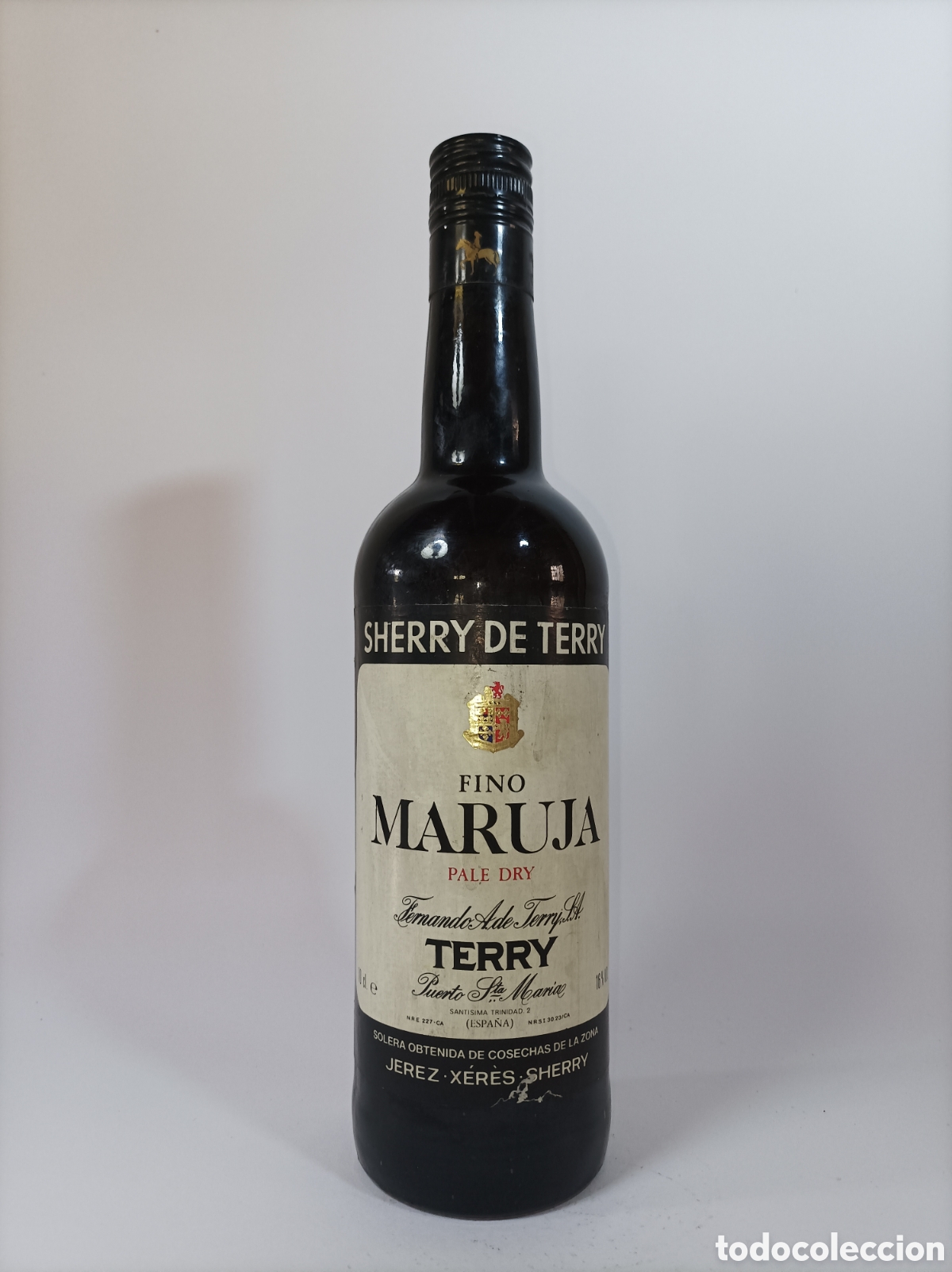 Coleccionismo de vinos y licores: FINO MARUJA. PALE DRY. SHERRY DE TERRY. JEREZ. BOTELLA ANTIGUA LICOR.