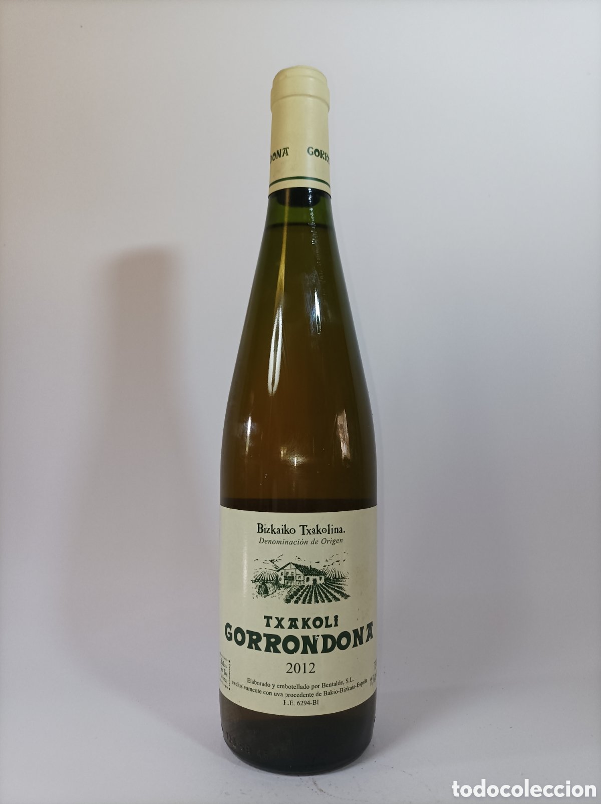 Coleccionismo de vinos y licores: TXAKOLI GORRONDONA. BALIO. 2012. BOTELLA VINO ANTIGUA. LICOR.