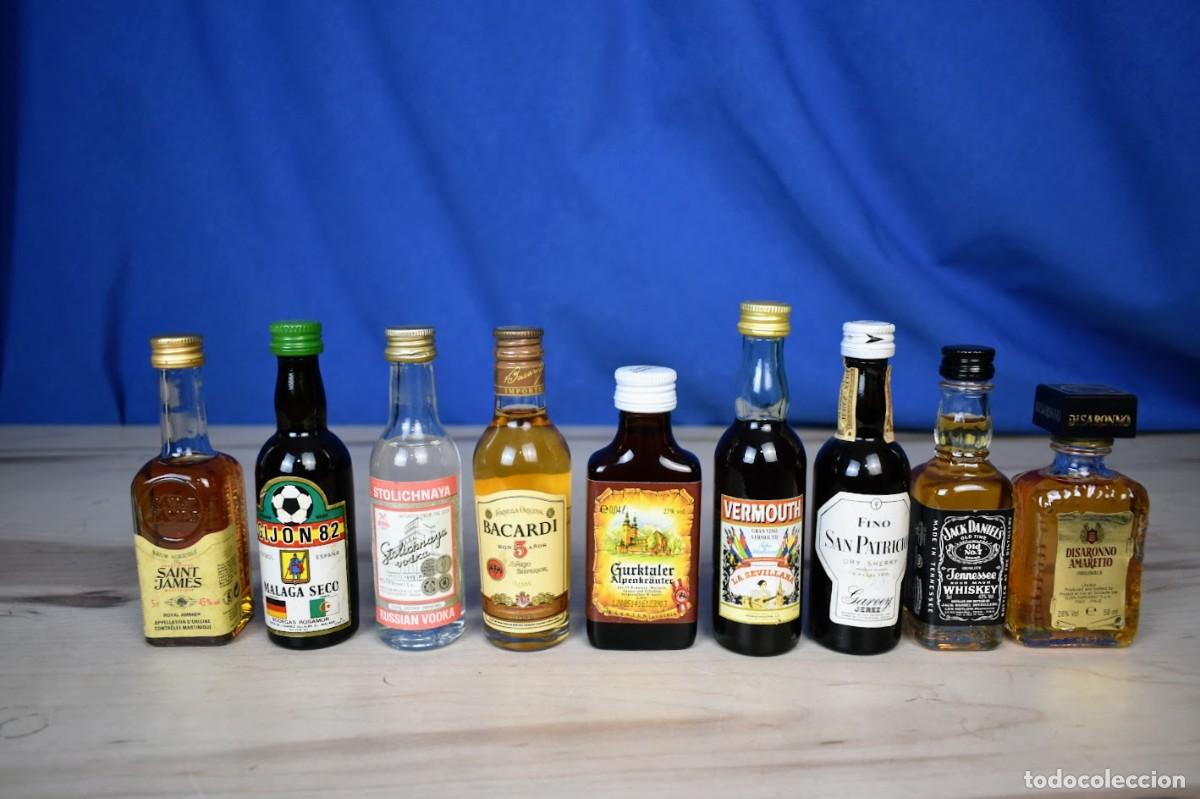 Coleccionismo de vinos y licores: Lote de 9 botellines miniatura diferentes