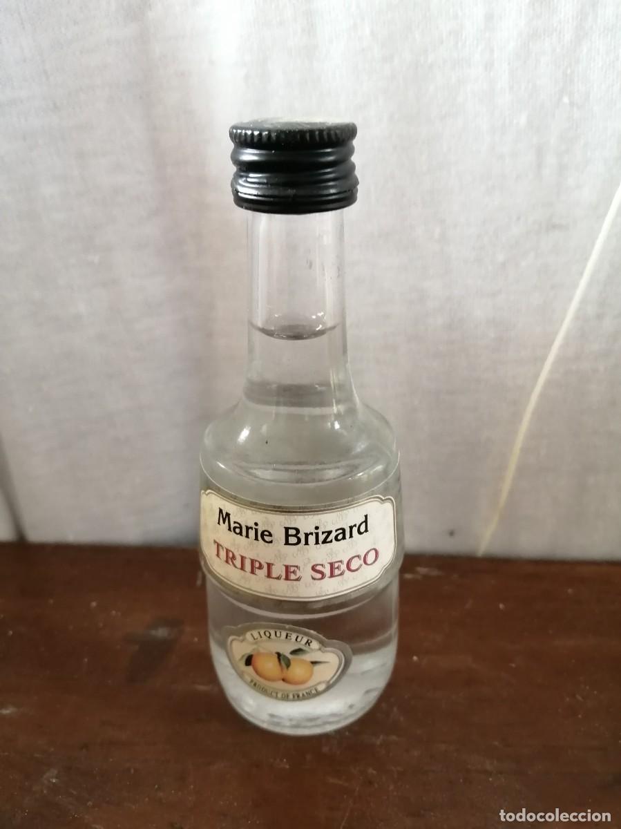 Coleccionismo de vinos y licores: BOTELLIN TRIPLE SECO MARIE BRIZARD