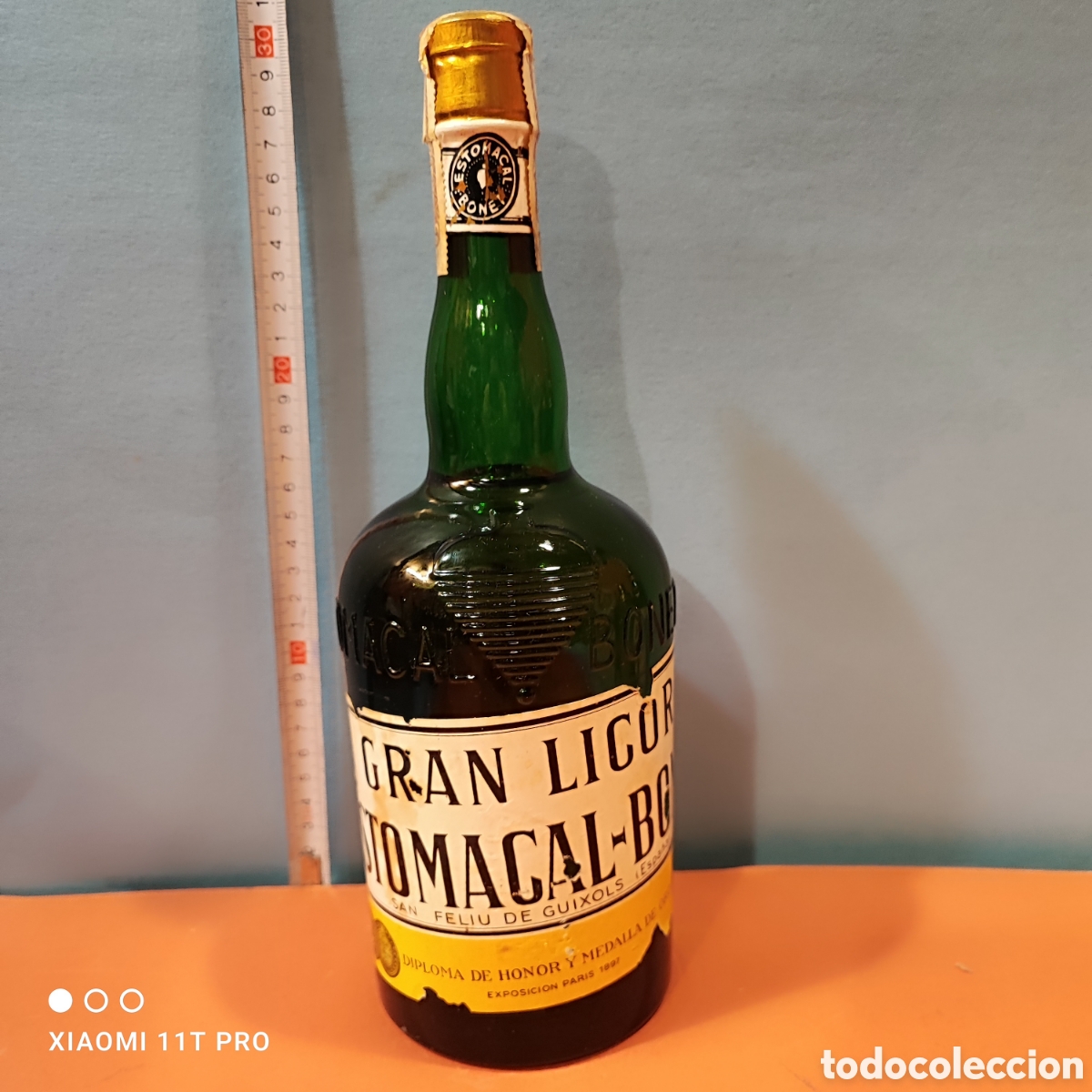 Coleccionismo de vinos y licores: Botella tap&oacute;n de corcho de 1litro, Gran licor Estomacal Bonet.
