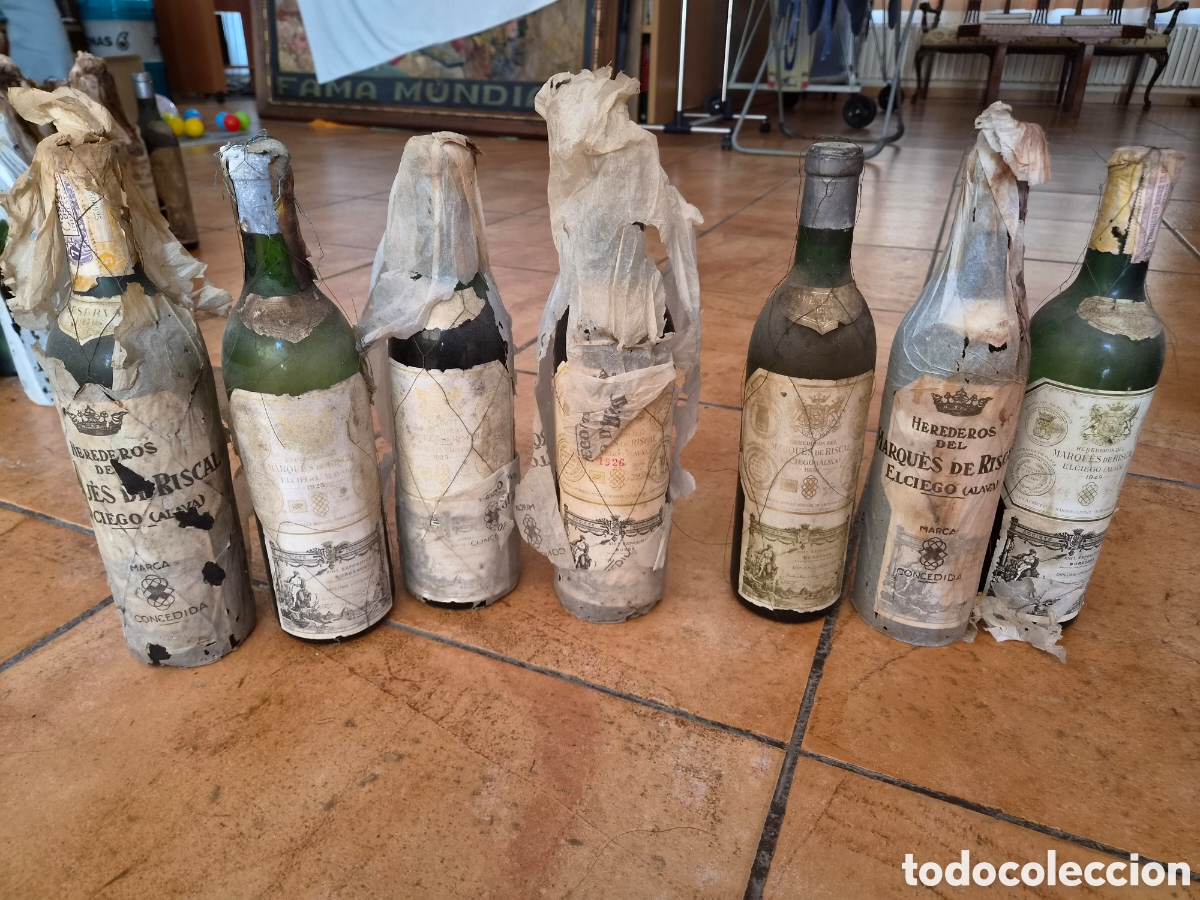 Coleccionismo de vinos y licores: Lote Botellas Marqu&eacute;s de Riscal para colecci&oacute;n