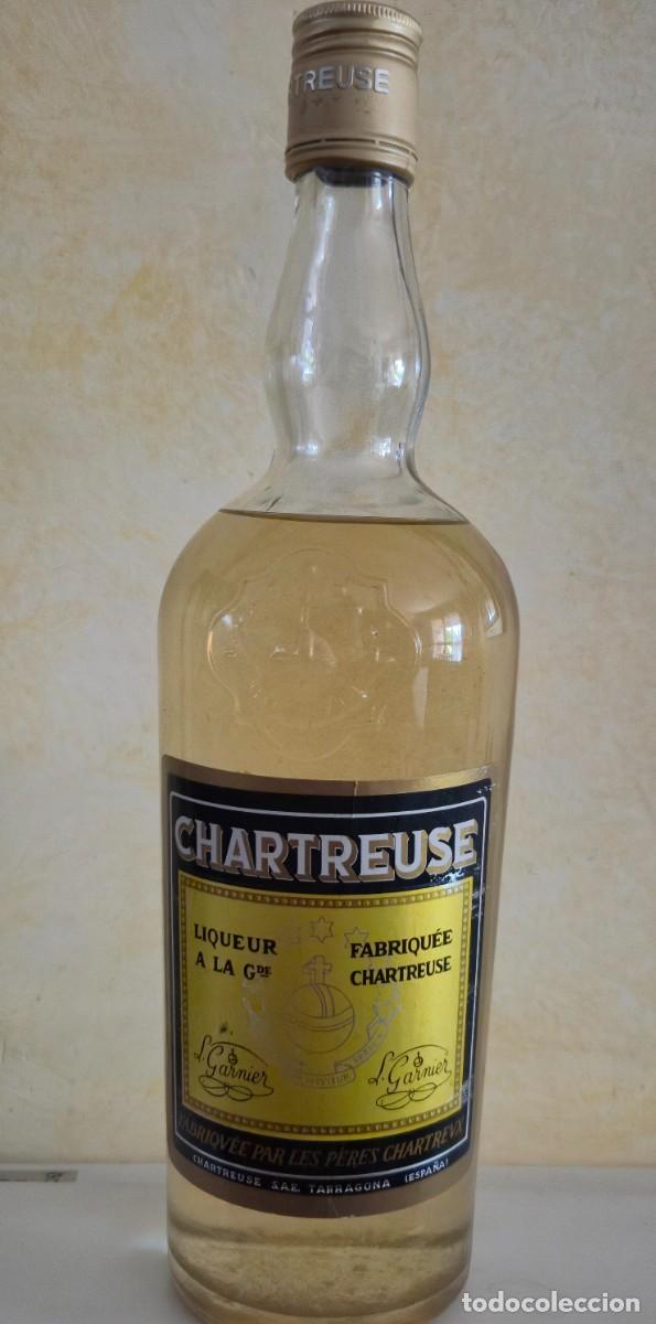 Coleccionismo de vinos y licores: Chartreuse amarillo, fabricada en Tarragona