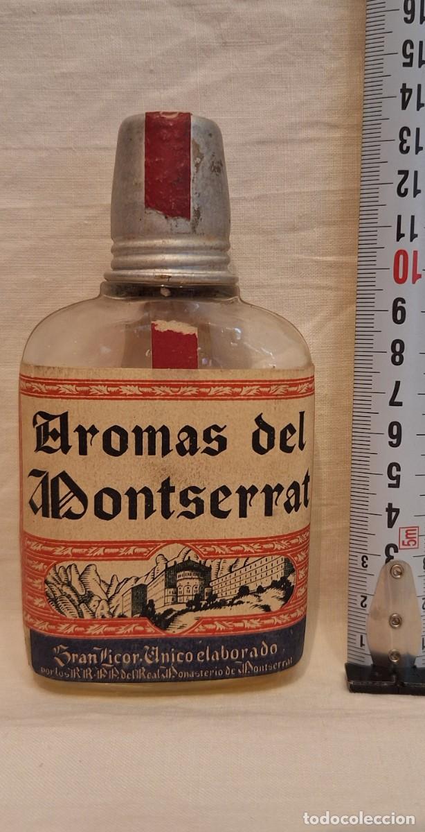 Coleccionismo de vinos y licores: Antigua botell&iacute;n de licor - Aromas del Montserrat - Gran Licor &Uacute;nico Elaborado