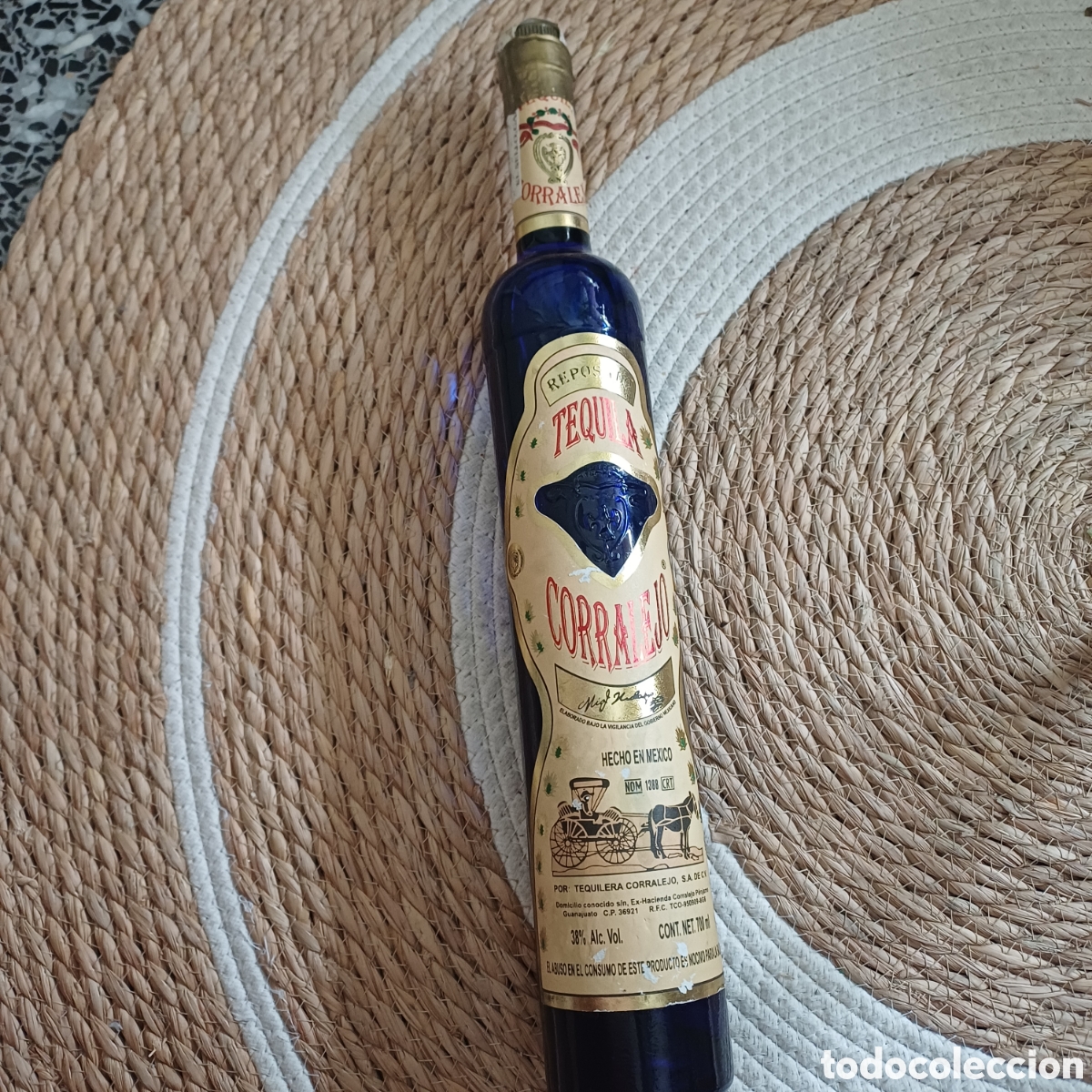 Coleccionismo de vinos y licores: Antigua Botella Tequila Corralejo Reposado - Edici&oacute;n Vintage Sello Fiscal