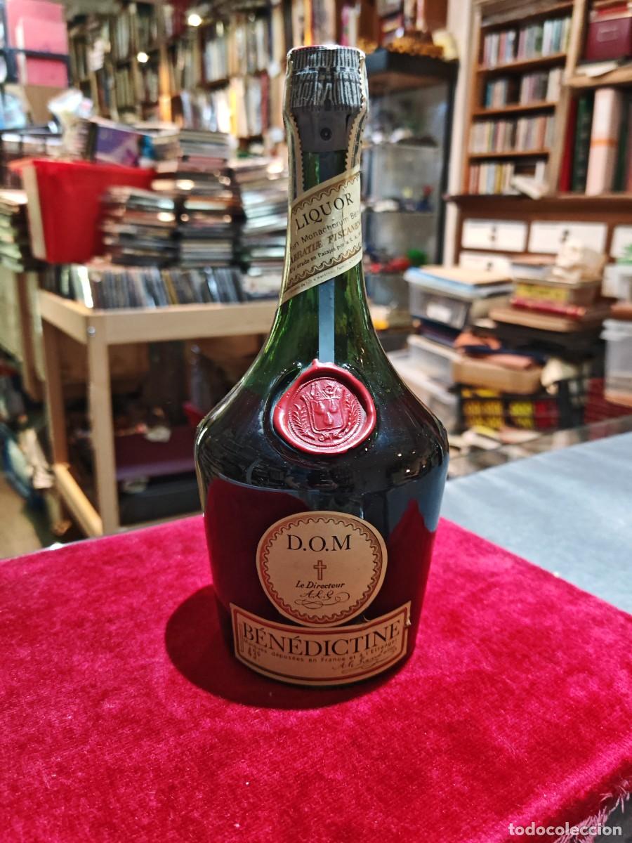 Collectionnisme de vins et liqueurs: botella licor benedictine de hierbas a&ntilde;os 1970 perfecta