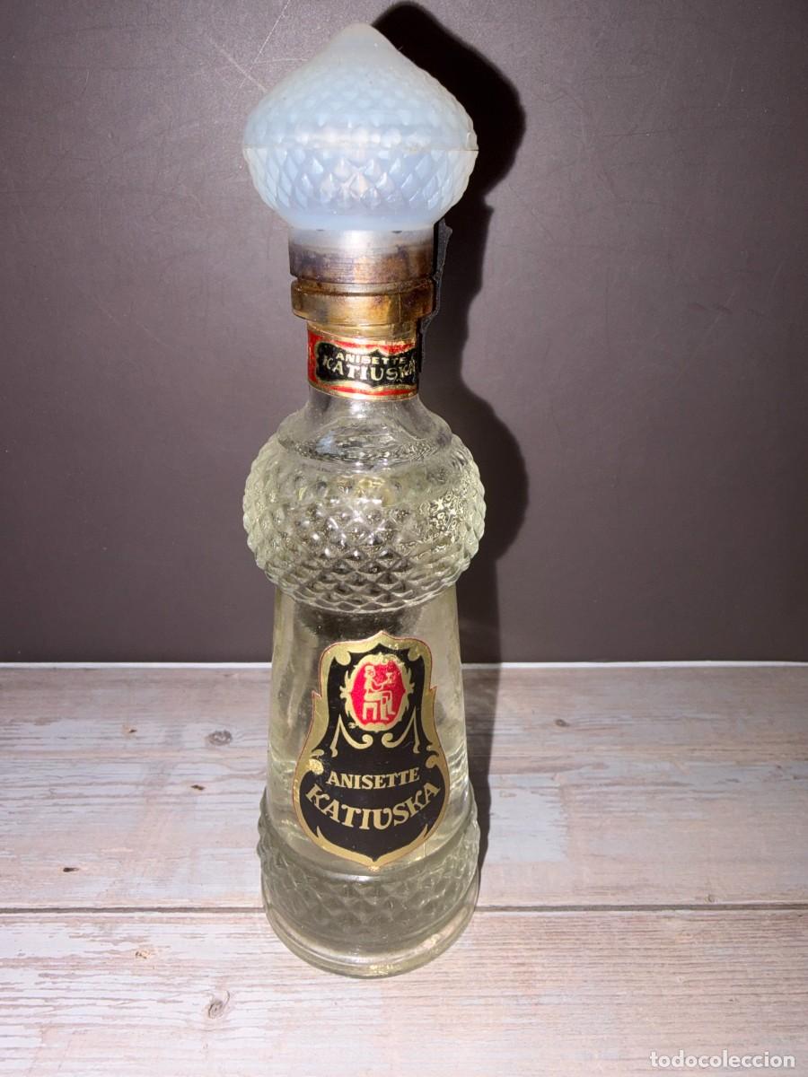 Colecionismo de vinhos e licores: BOTELL&Iacute;N. ANISETTE KATIUSKA.