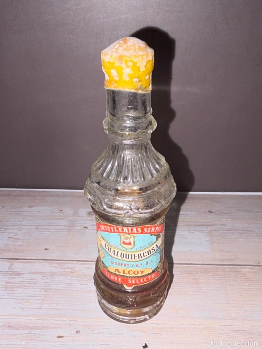 Coleccionismo de vinos y licores: BOTELL&Iacute;N. LICOR FINO DE CUALQUIERCOSA.DESTILERIAS SERPIS. ALCOY