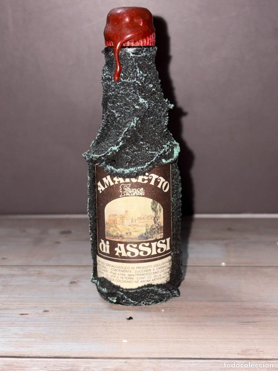 Coleccionismo de vinos y licores: BOTELL&Iacute;N. AMARETTO DI ASSISI.