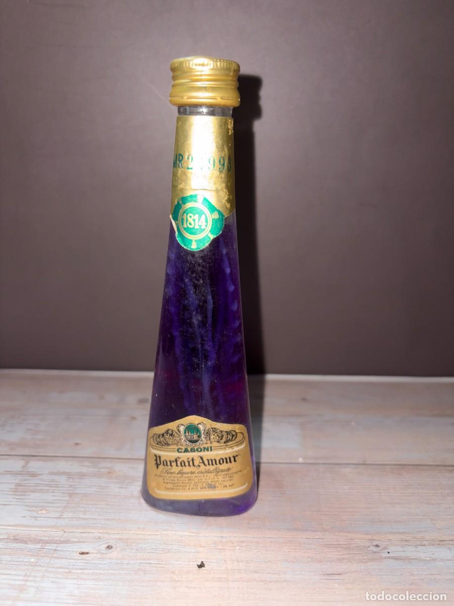 Coleccionismo de vinos y licores: BOTELL&Iacute;N. PARFAIT AMOUR. CASONI.