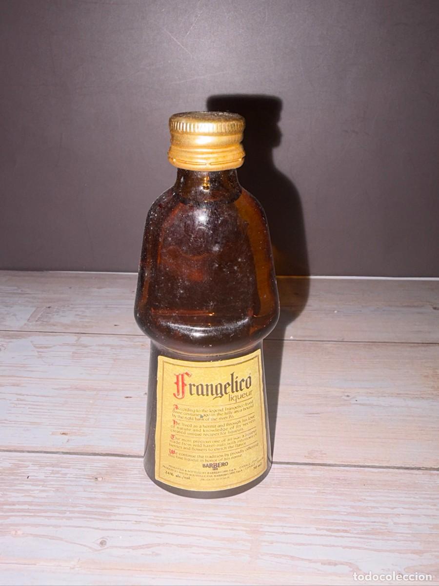Coleccionismo de vinos y licores: BOTELL&Iacute;N. LICOR FRANGELICO. BARBERO