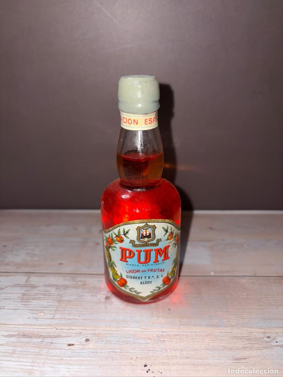 Coleccionismo de vinos y licores: BOTELL&Iacute;N. LICOR DE FRUTAS. PUM. GISBERT & CIA. ALCOY