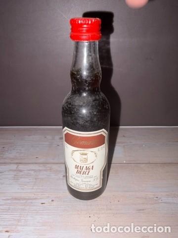 Coleccionismo de vinos y licores: BOTELL&Iacute;N. MALAGA DULCE. BODEGAS GOMARA